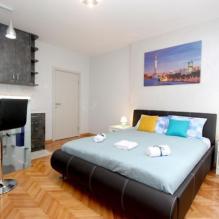 Apartment Turquoise Belgrado Esterno foto