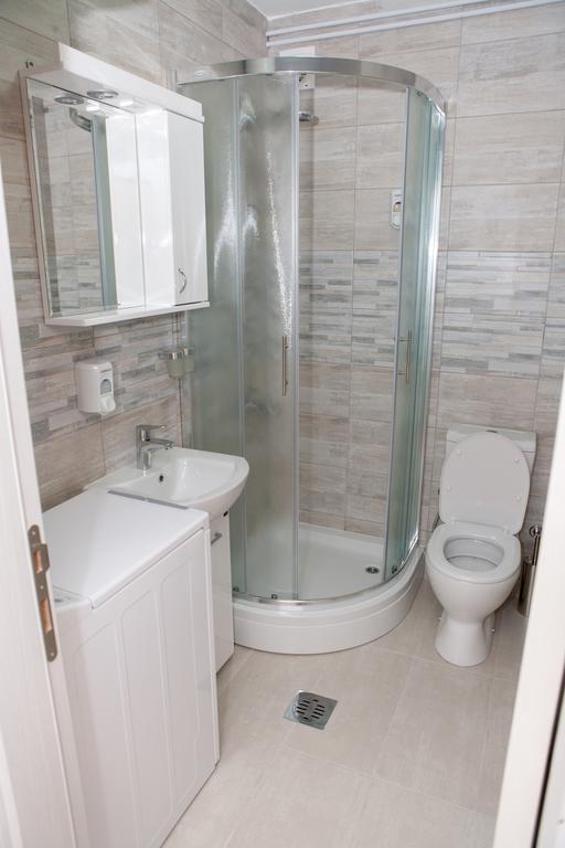 Apartment Turquoise Belgrado Esterno foto